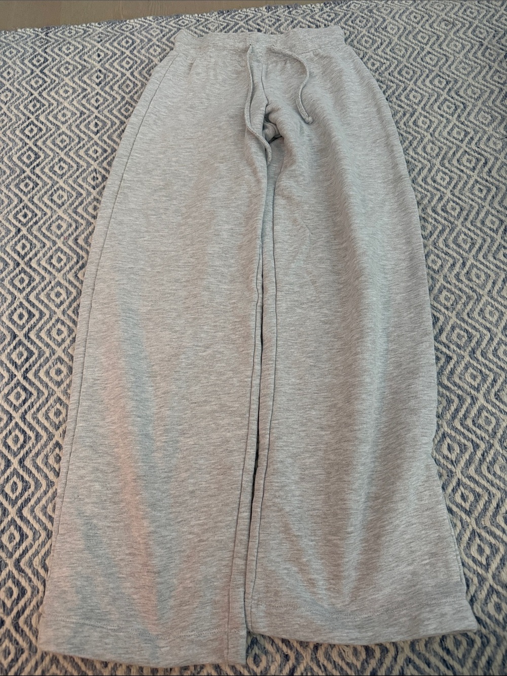 Women's Wide-Leg Sweatpants - Light Gray